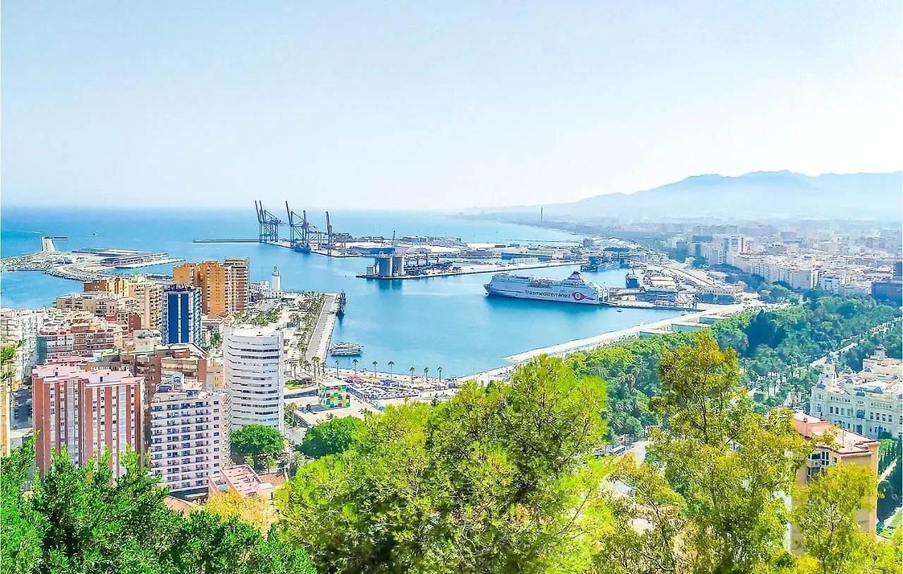 Tatil Evi Gorgeous Home In Malaga With Wifi